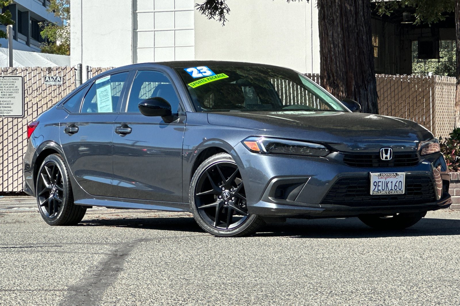2023 Honda Civic Sport photo 2