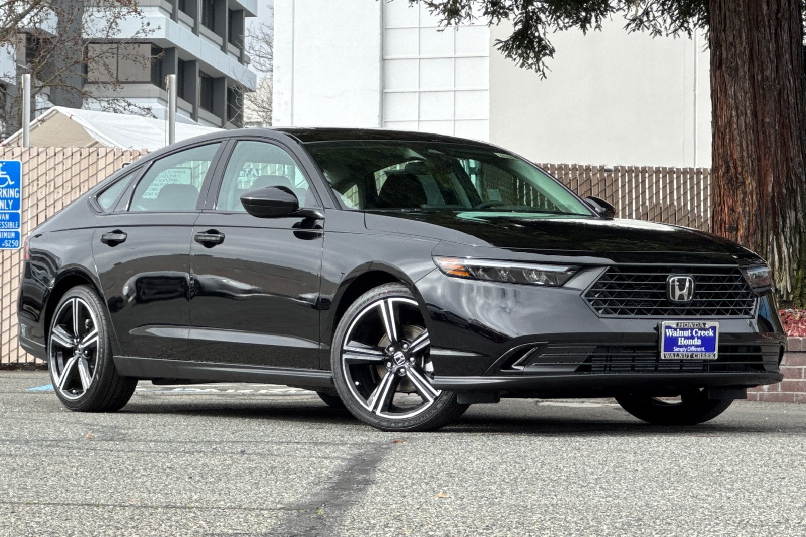 2026 Honda Accord SE photo 2