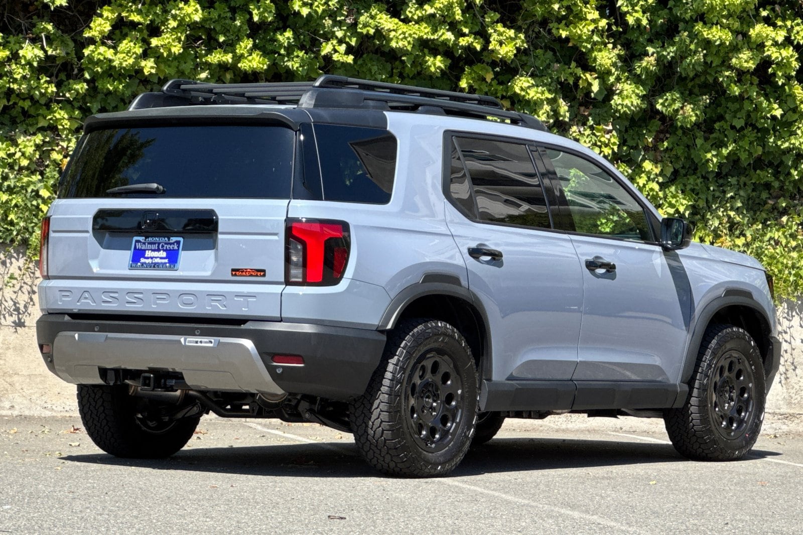 2026 Honda Passport TrailSport Elite Blackout photo 4