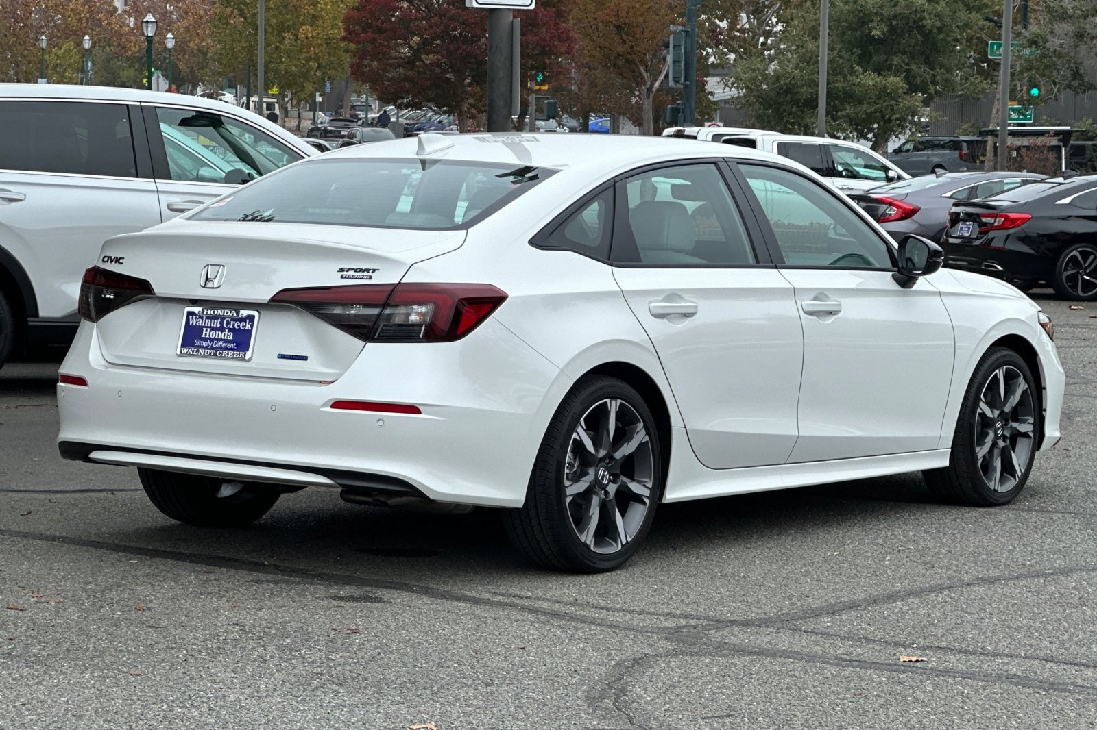2026 Honda Civic Sport Touring photo 4
