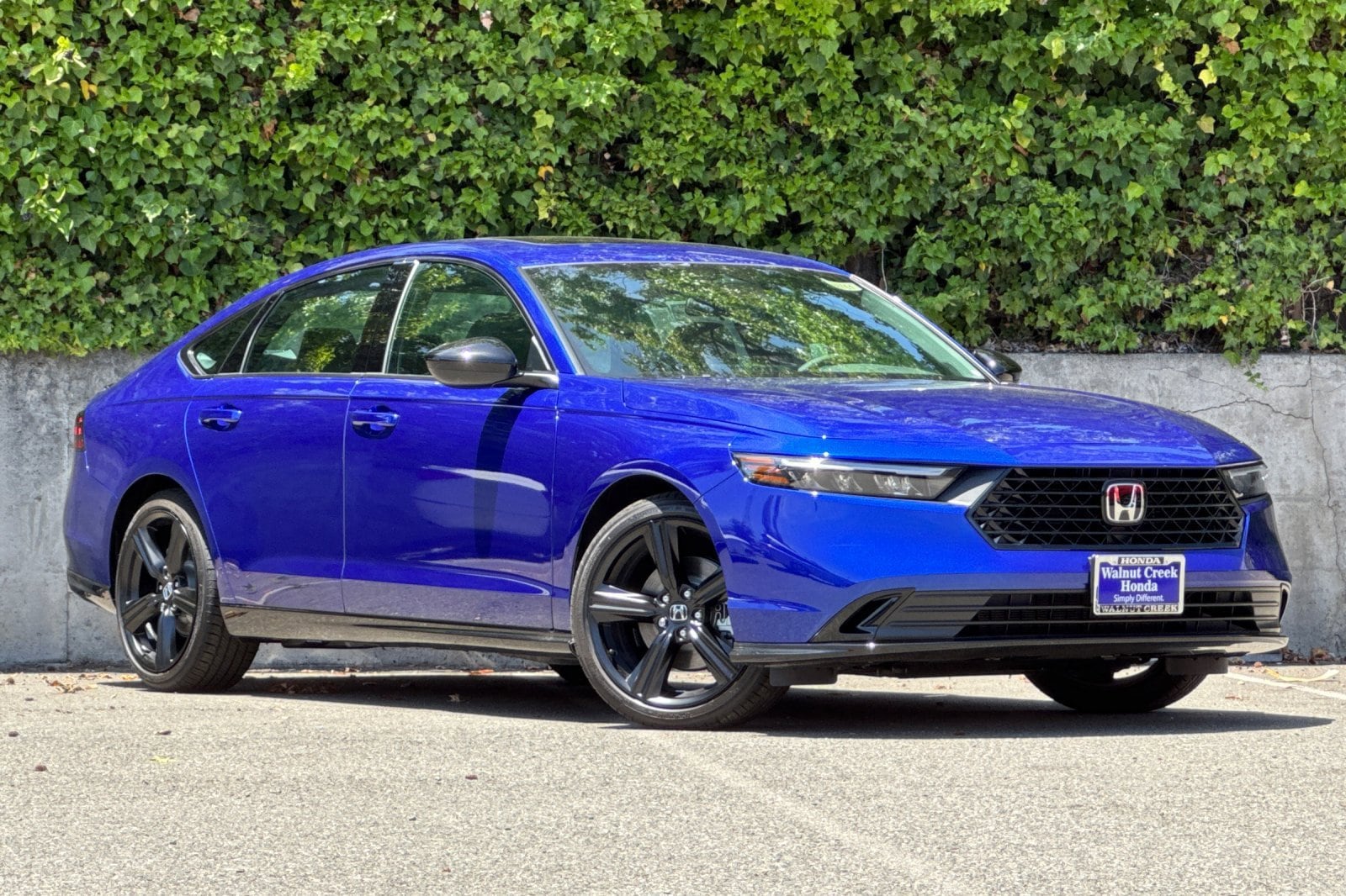 2026 Honda Accord Hybrid Sport-L - Photo 2