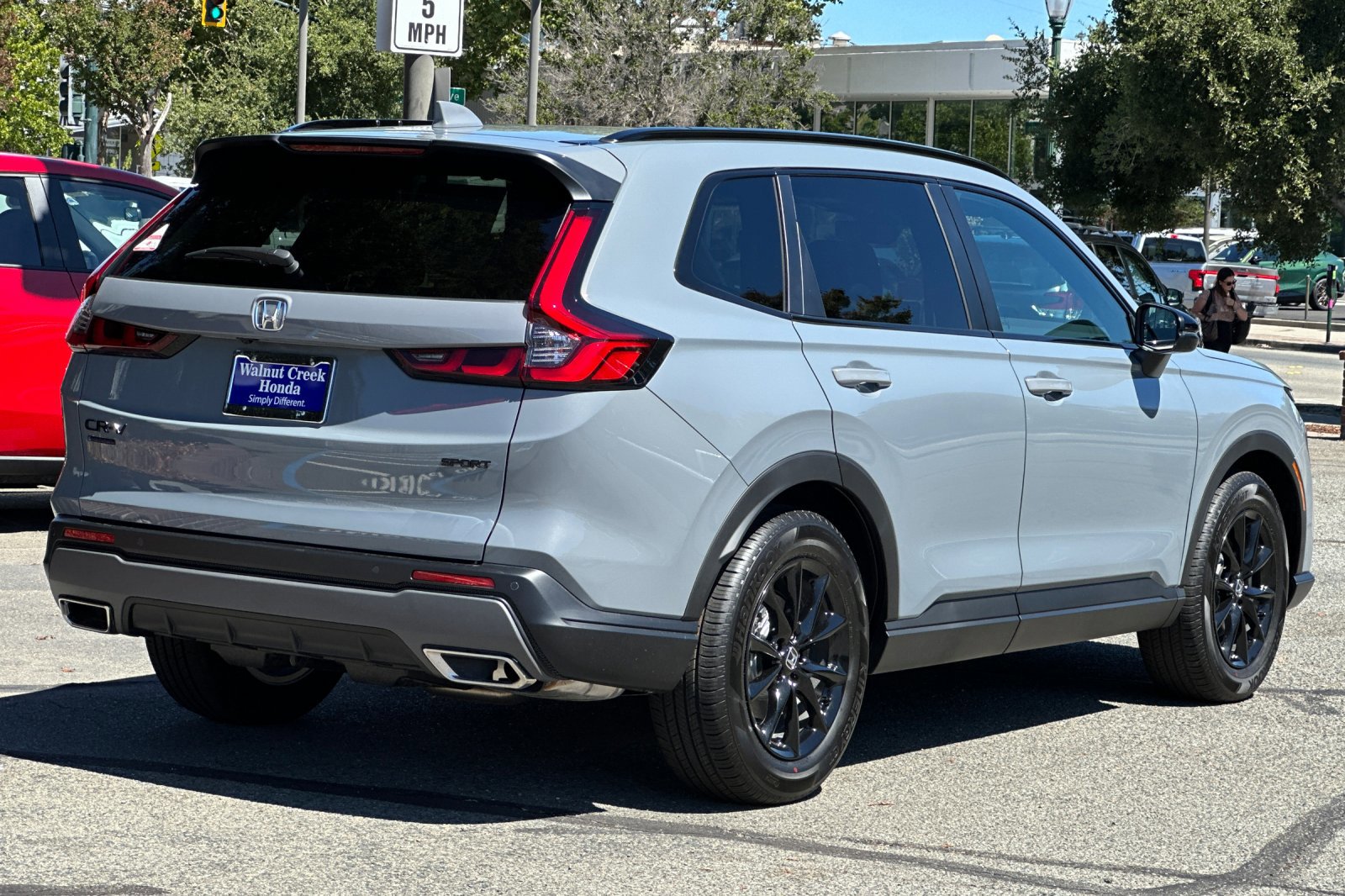 2026 Honda CR-V Hybrid Sport-L photo 4