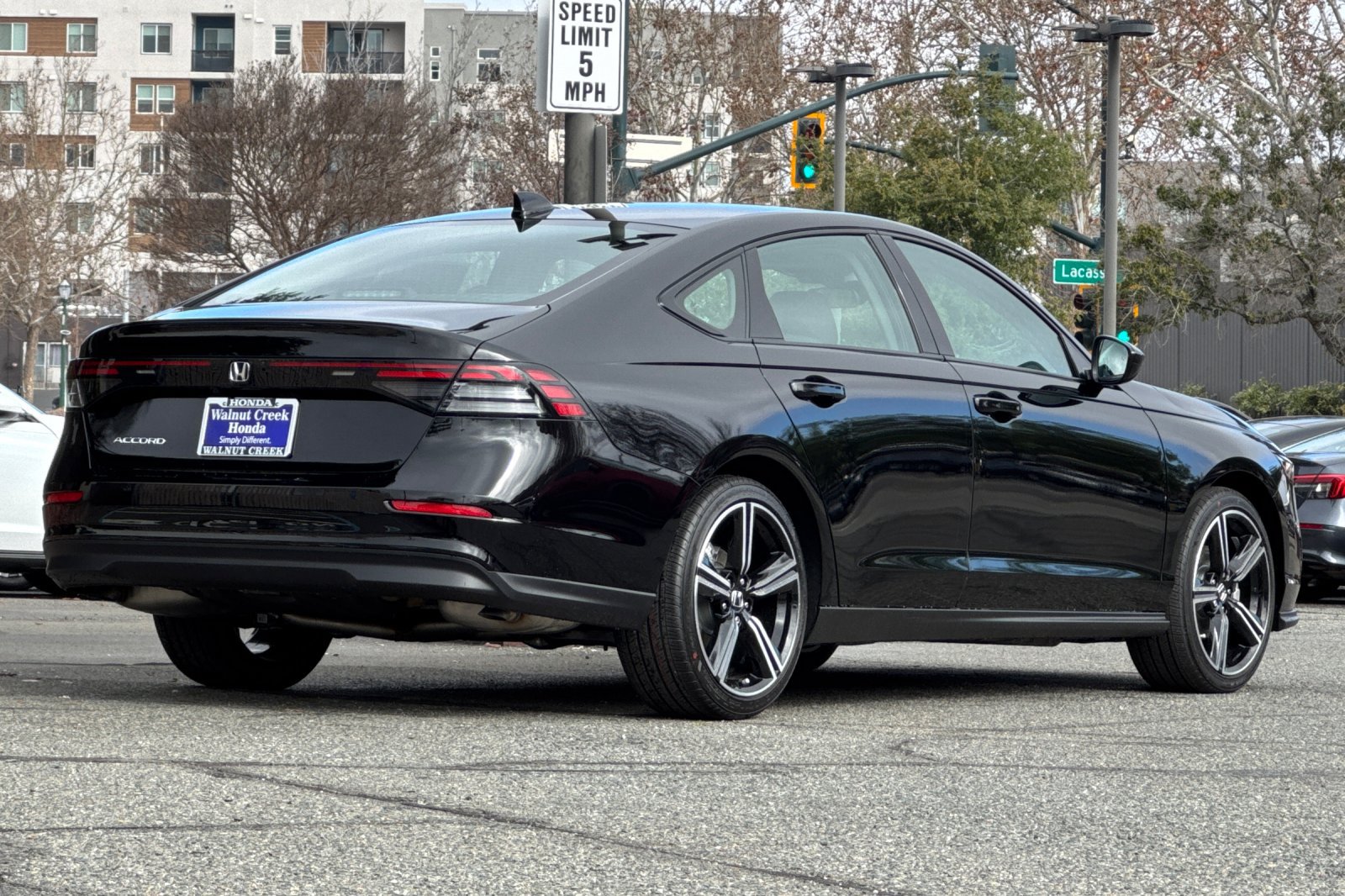 2026 Honda Accord SE photo 4