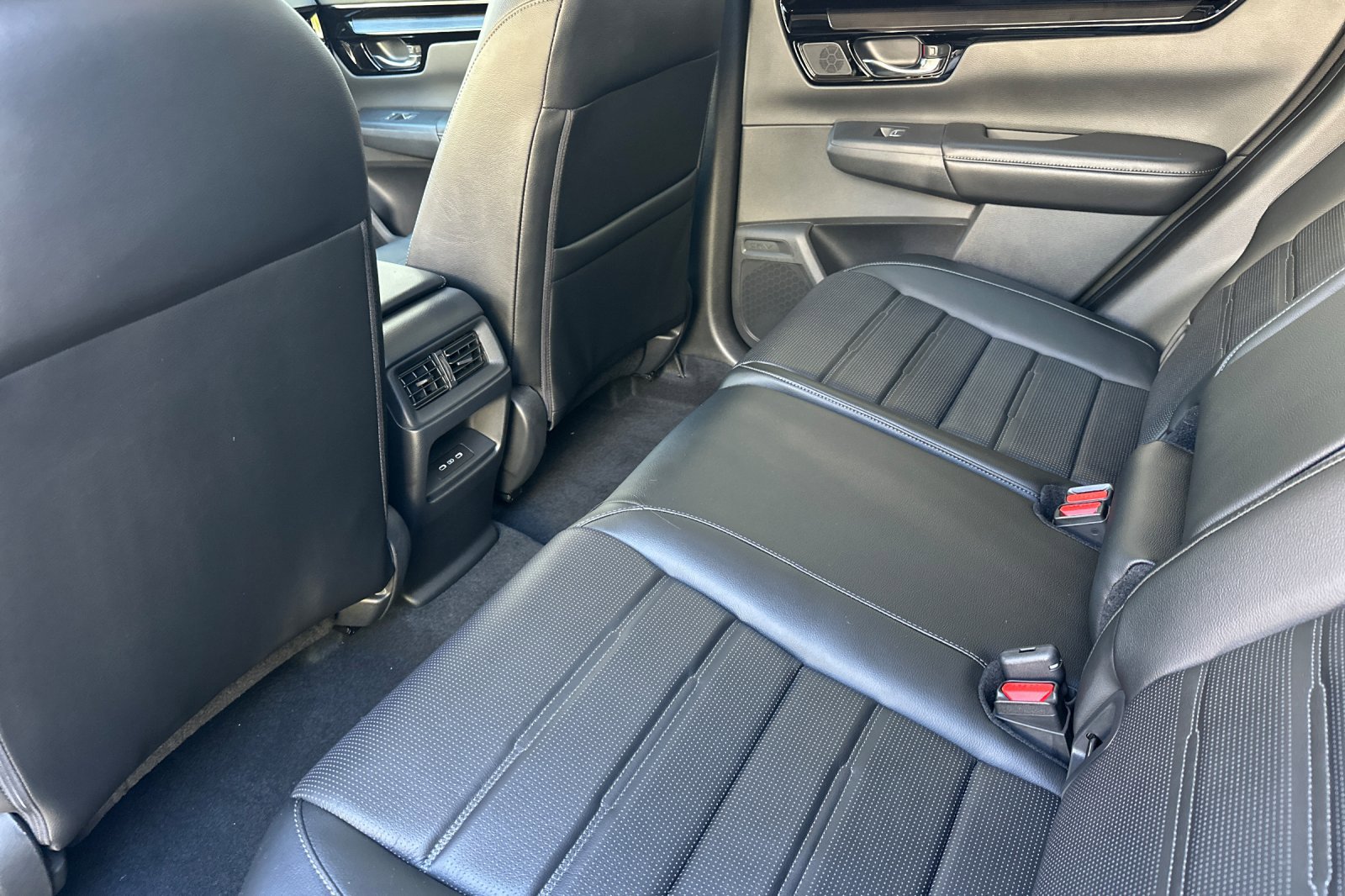 2026 Honda CR-V EX-L - Photo 9