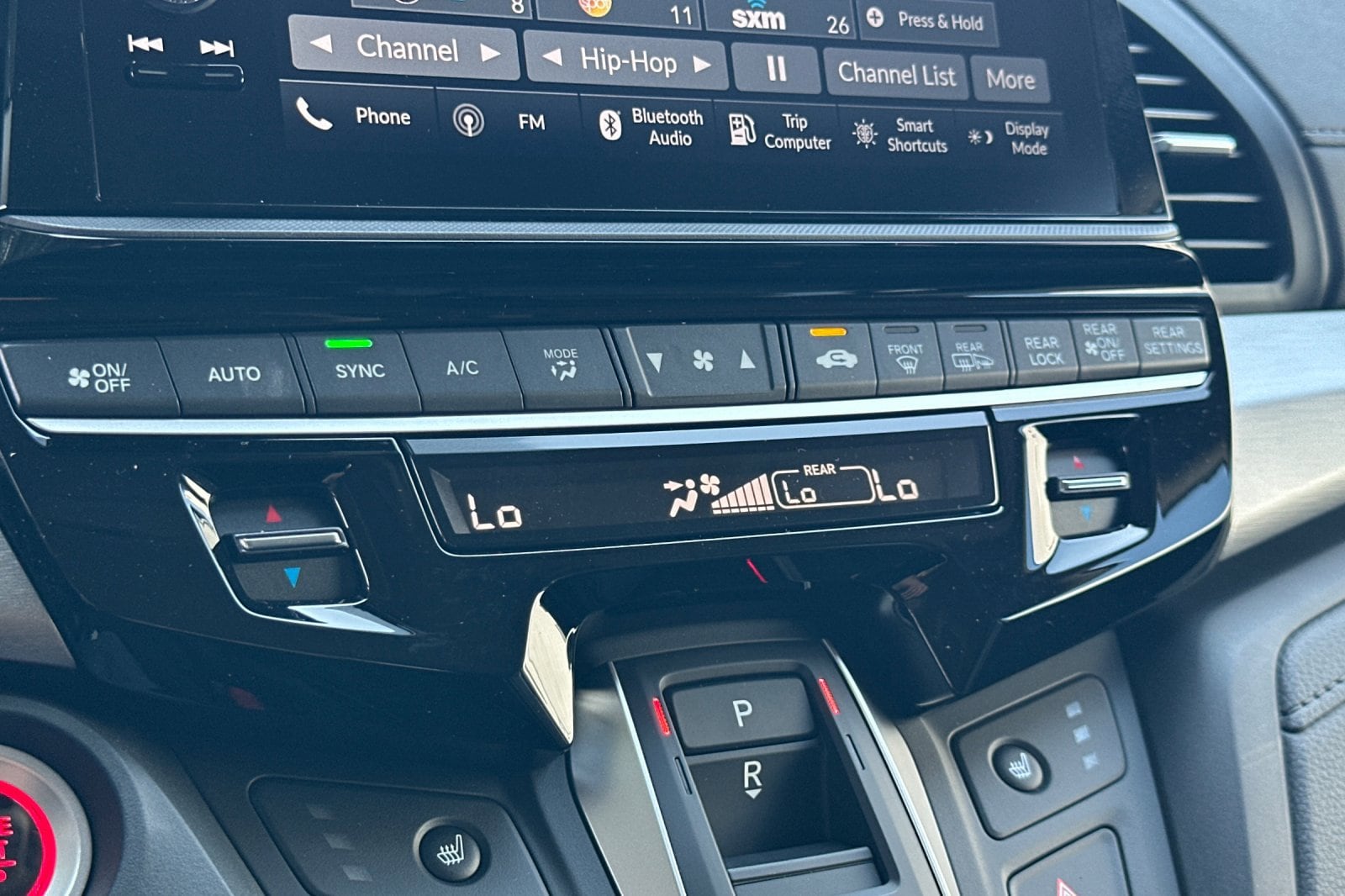2026 Honda Odyssey EX-L - Photo 18