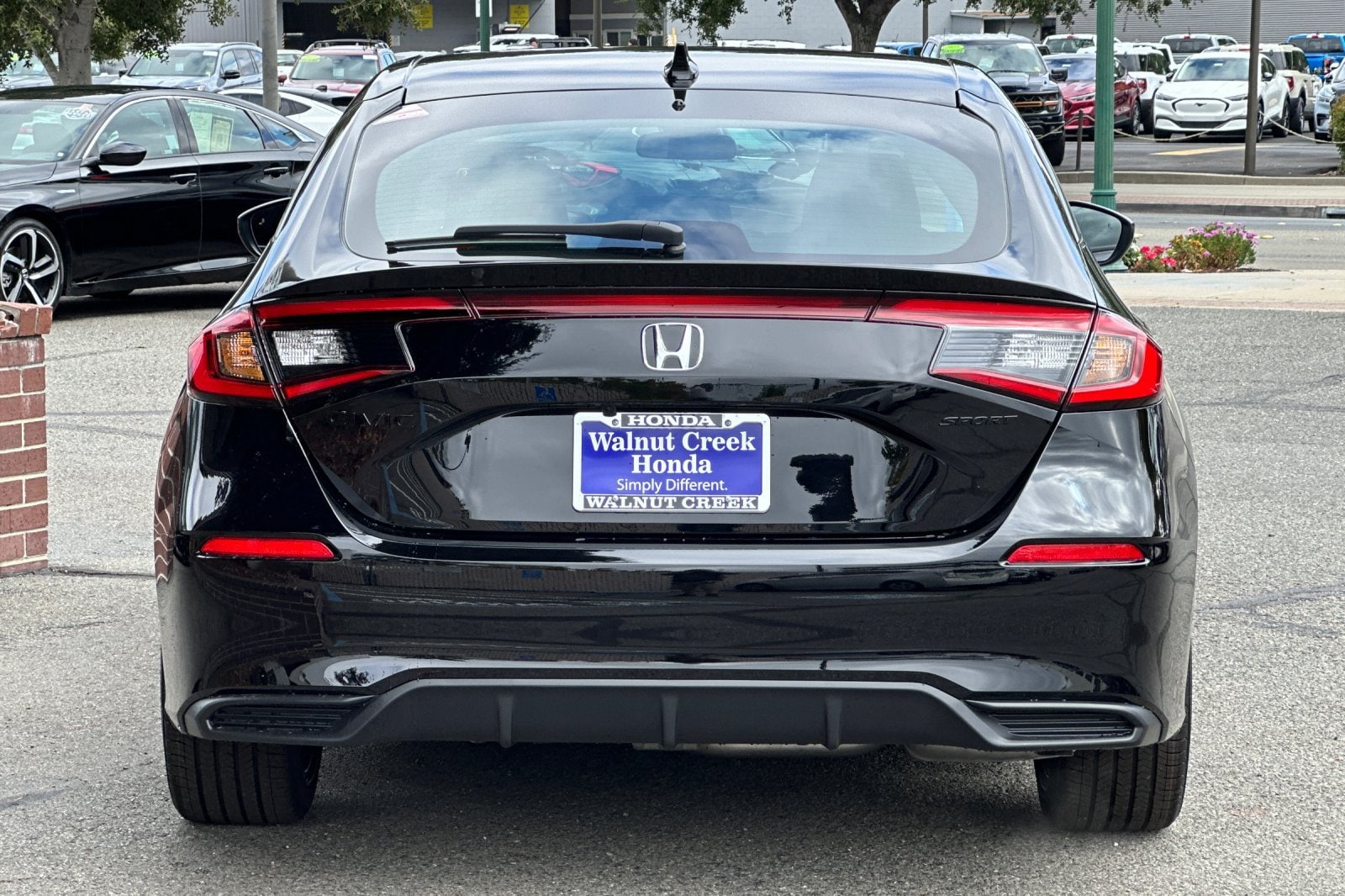 2026 Honda Civic Hatchback Sport photo 5