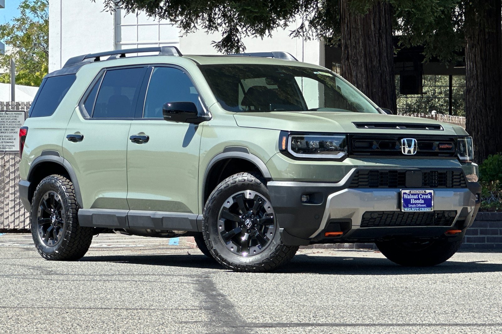 2026 Honda Passport TrailSport Elite photo 2