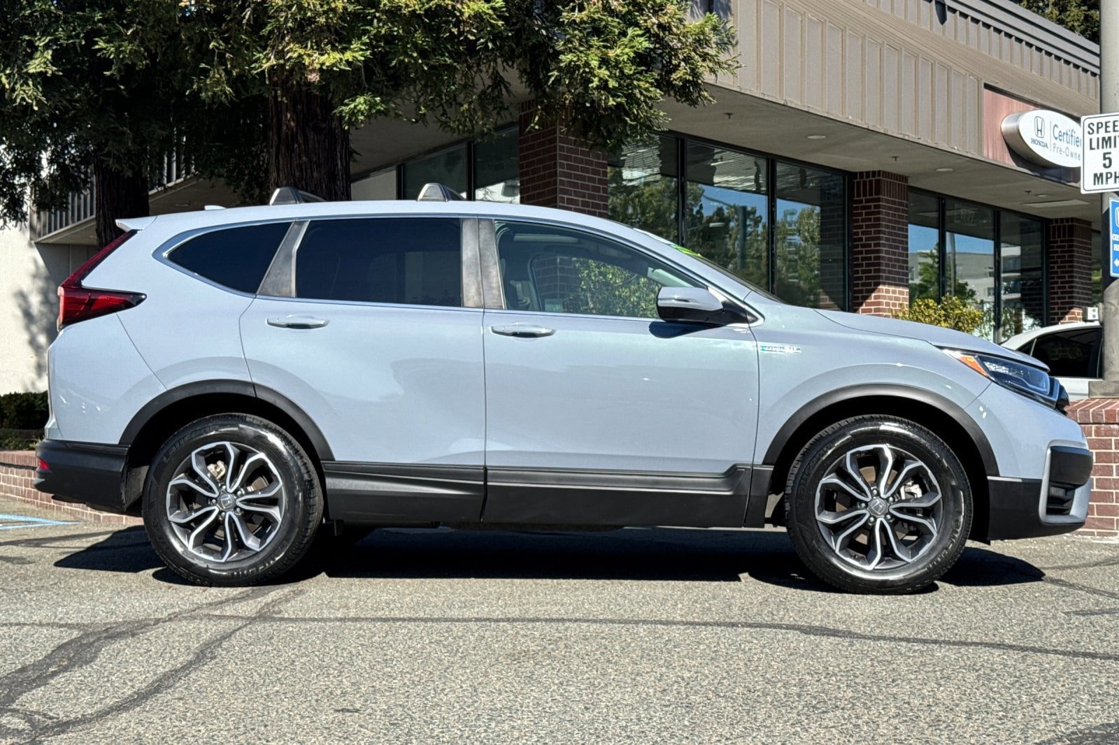 2020 Honda CR-V Hybrid EX photo 2