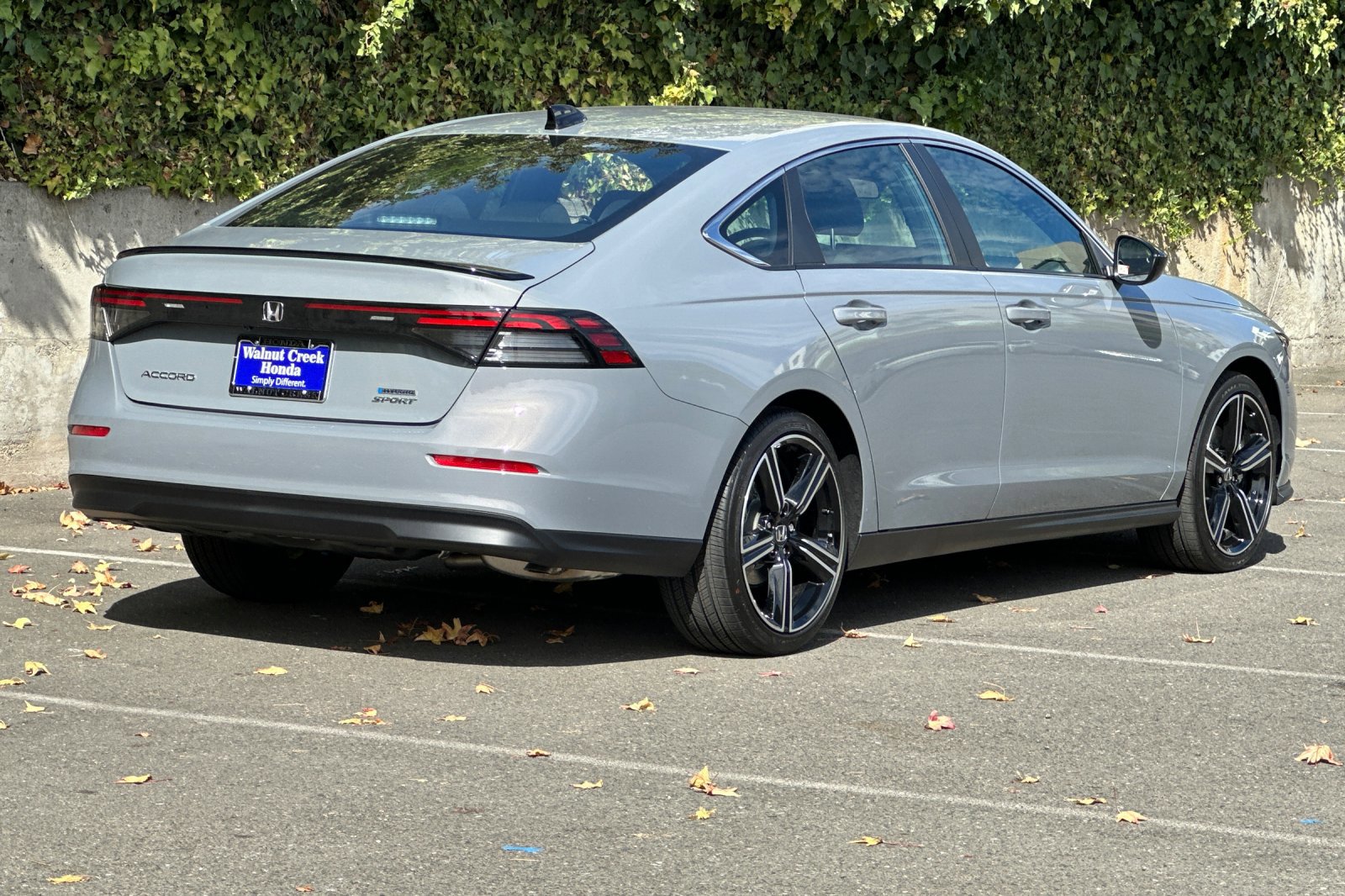 2025 Honda Accord Hybrid Sport photo 4