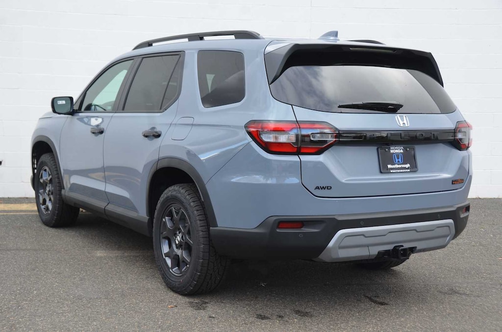 New 2025 Honda Pilot TrailSport SUV