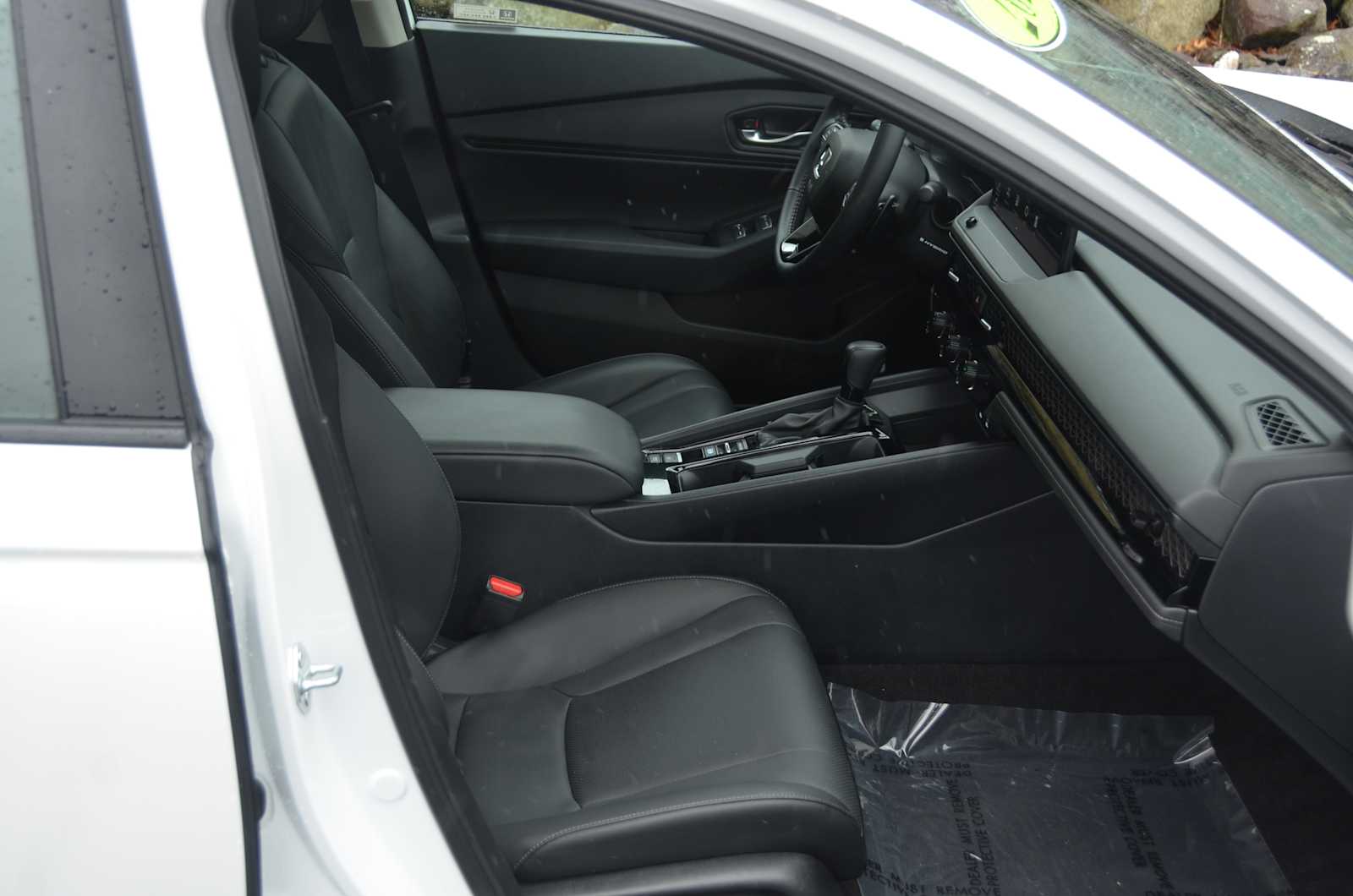2024 Honda Accord Hybrid EX-L - Photo 26