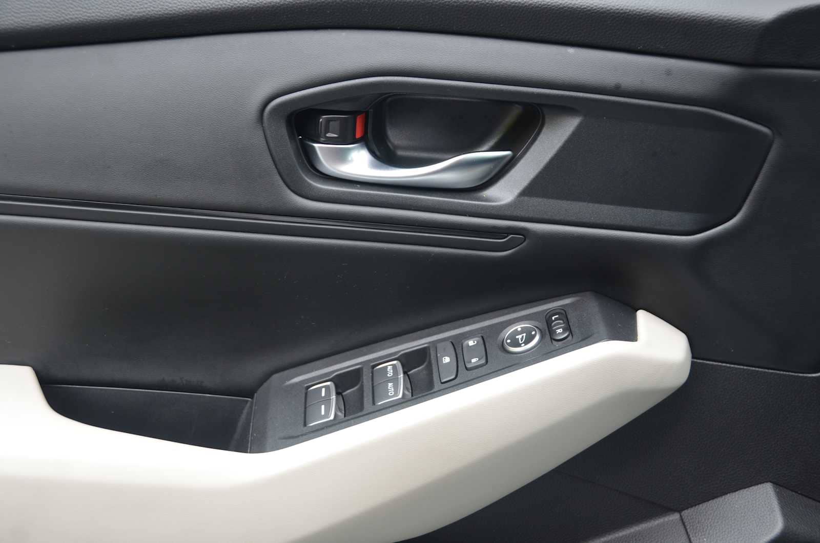 2023 Honda Accord EX - Photo 17