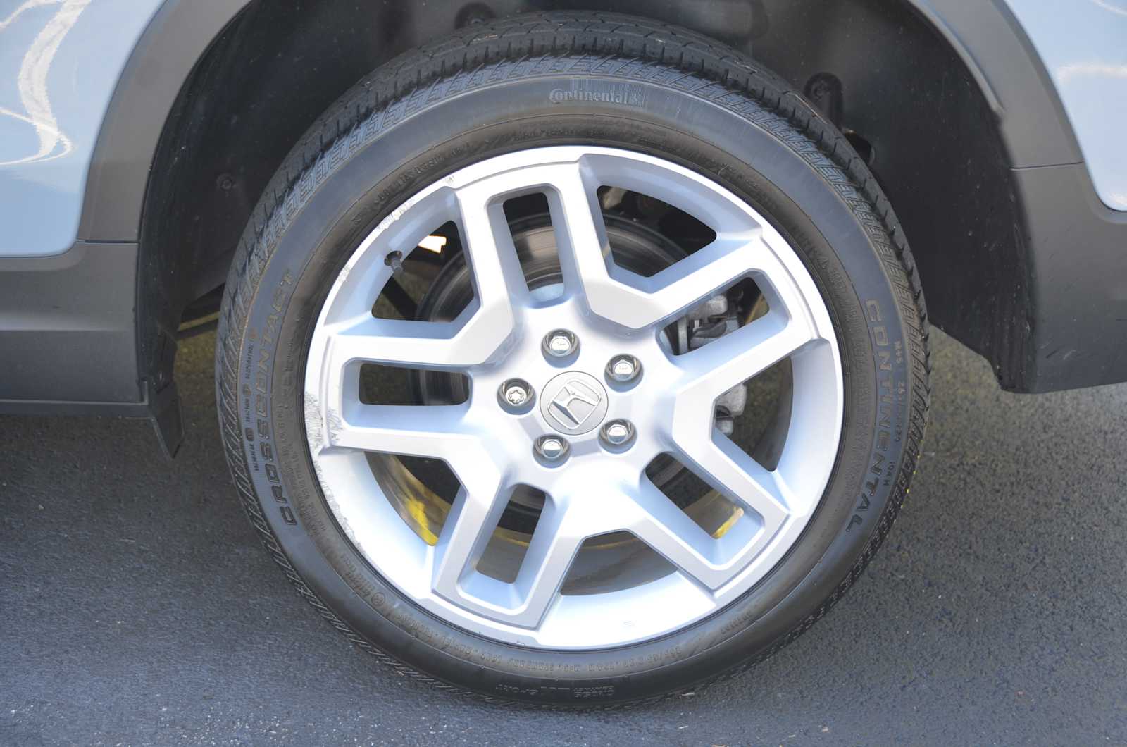 2024 Honda Passport EX-L - Photo 29