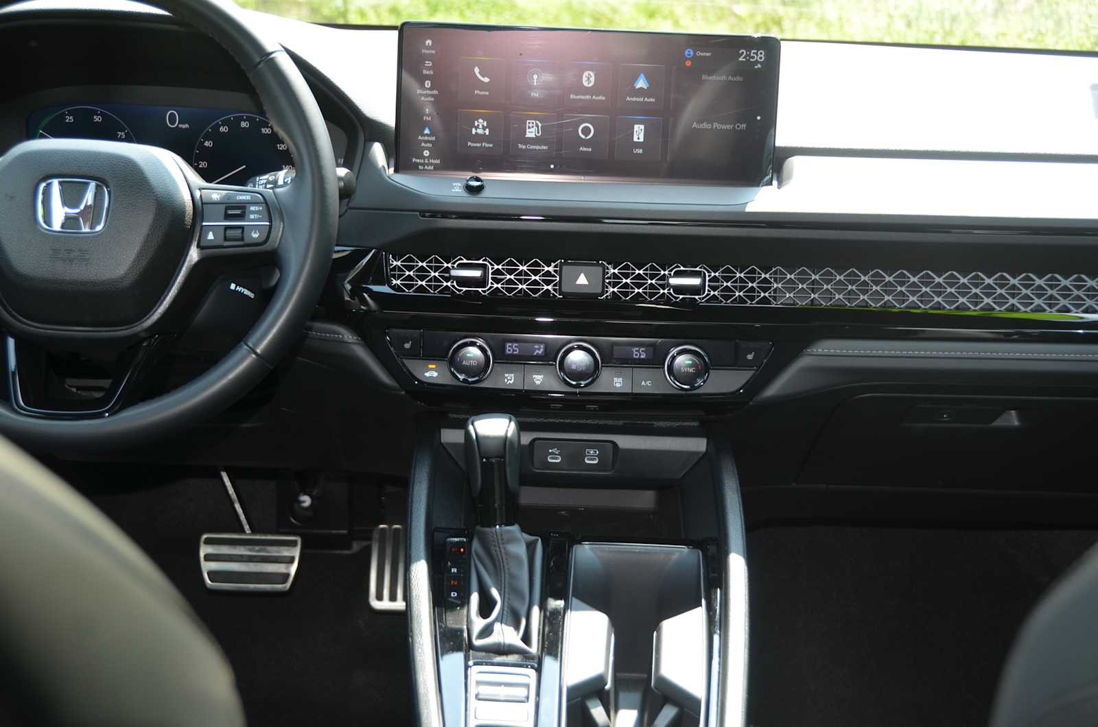 2024 Honda Accord Hybrid Sport-L - Photo 18