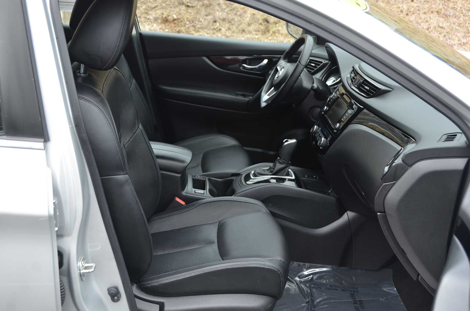 2022 Nissan Rogue Sport SL - Photo 26