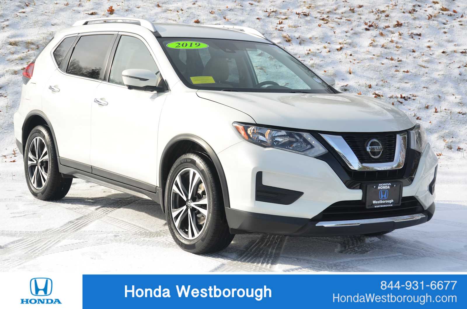 2019 Nissan Rogue SV's photo