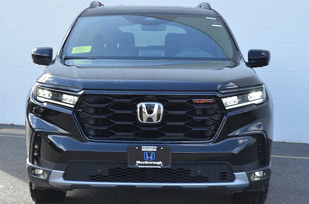 New 2025 Honda Pilot TrailSport SUV