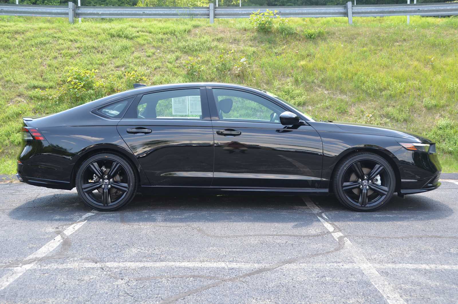 2024 Honda Accord Hybrid Sport-L - Photo 14