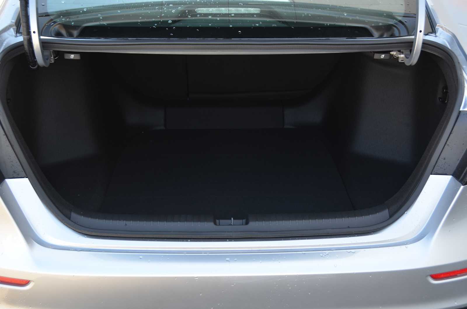 2026 Honda Accord Hybrid Sport-L - Photo 4