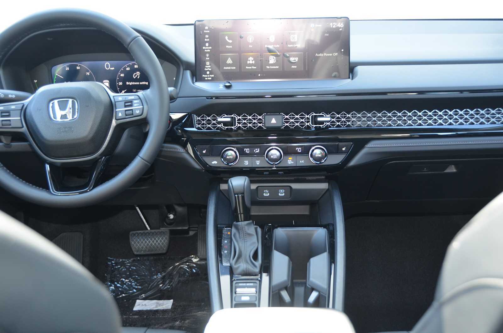 2026 Honda Accord Hybrid EX-L - Photo 10