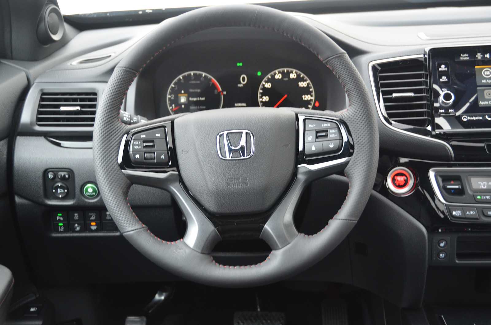 2026 Honda Ridgeline Black Edition - Photo 8