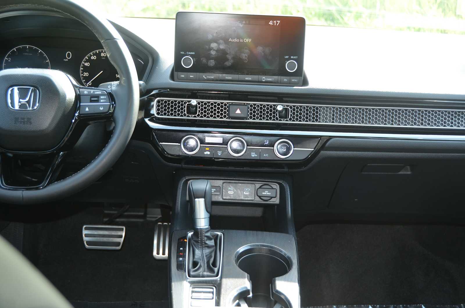 2025 Honda Civic Hatchback Sport - Photo 18