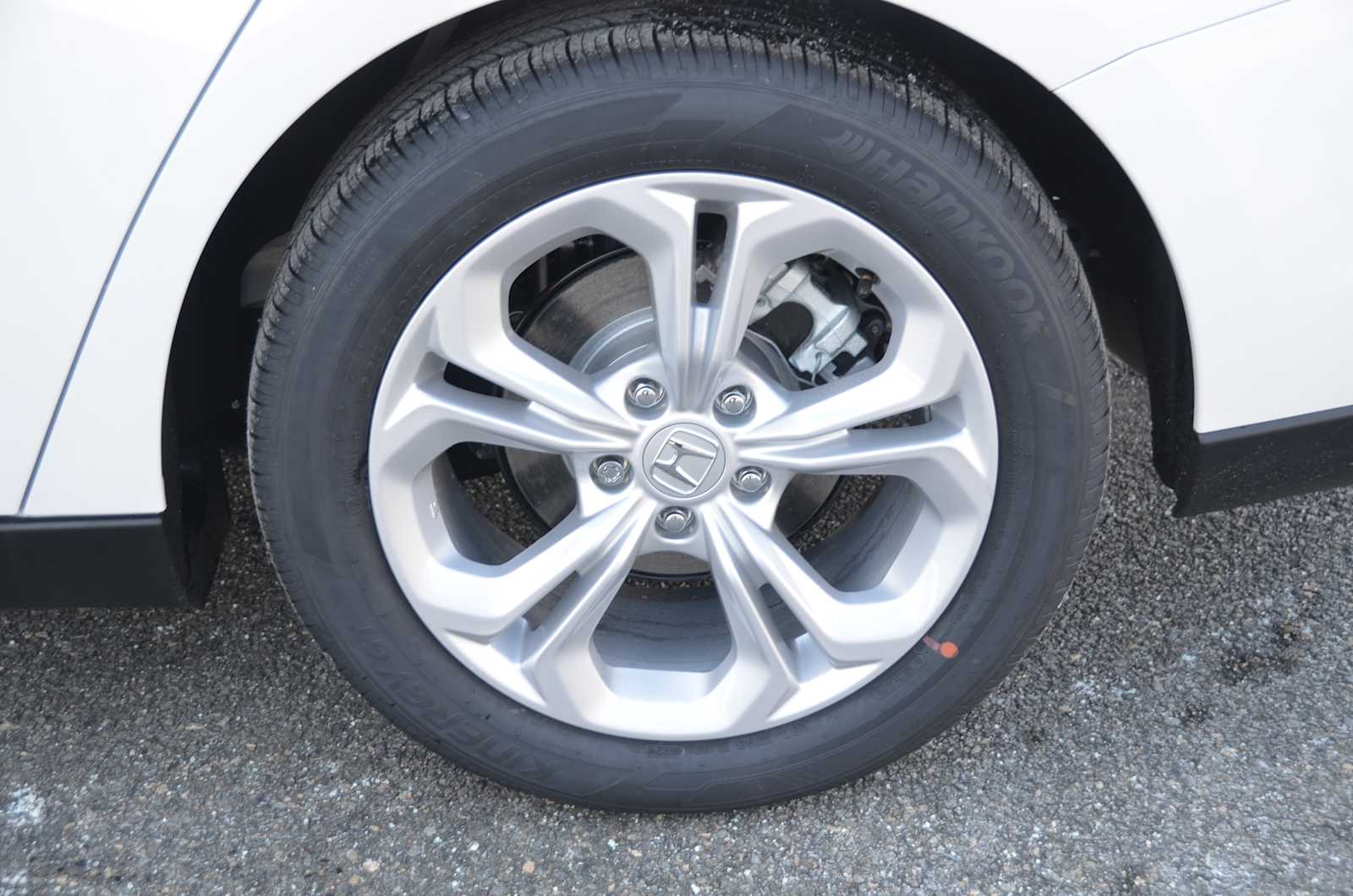 2026 Honda Accord LX - Photo 11
