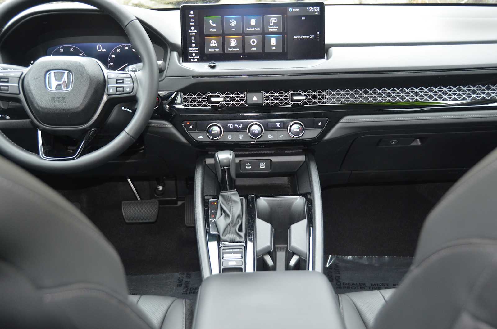 2024 Honda Accord Hybrid EX-L - Photo 10