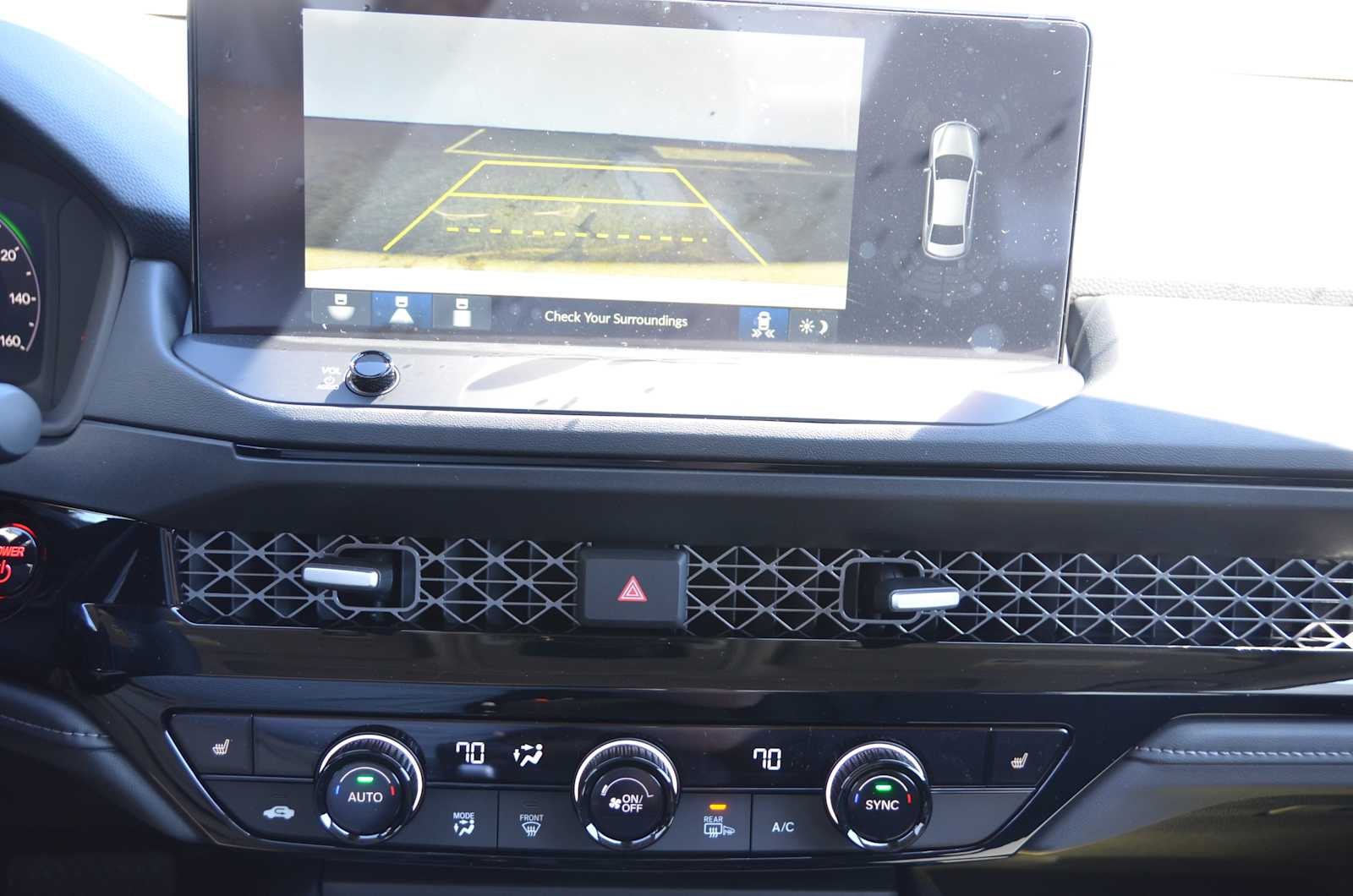 2026 Honda Accord Hybrid EX-L - Photo 11