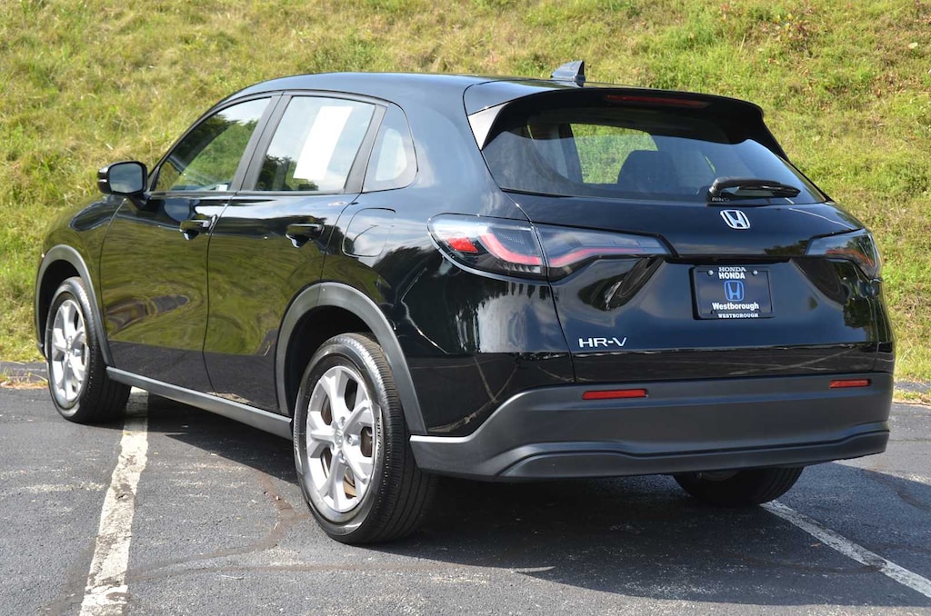 Used 2023 Honda HR-V LX AWD SUV
