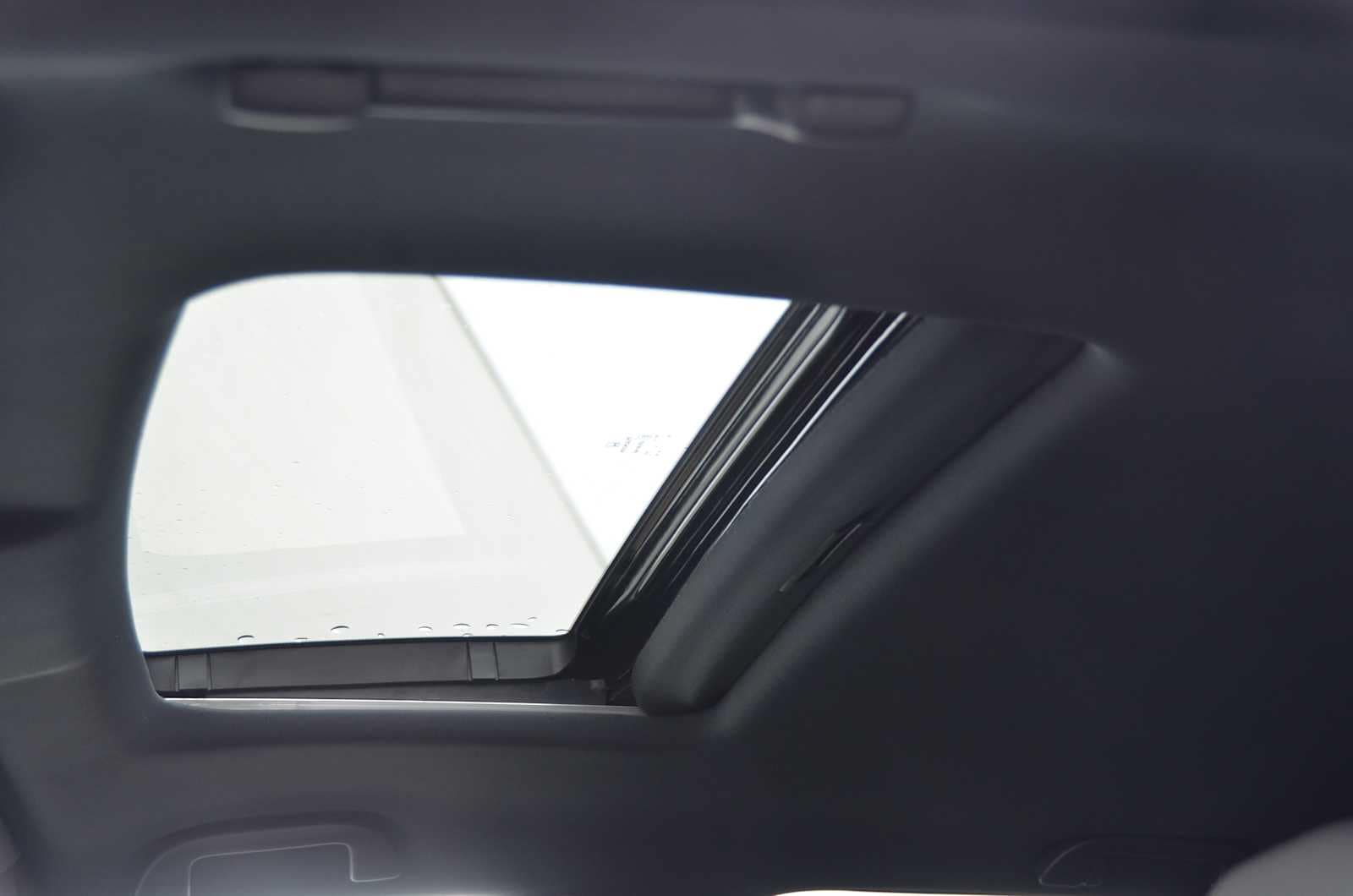 2026 Honda Ridgeline Black Edition - Photo 6