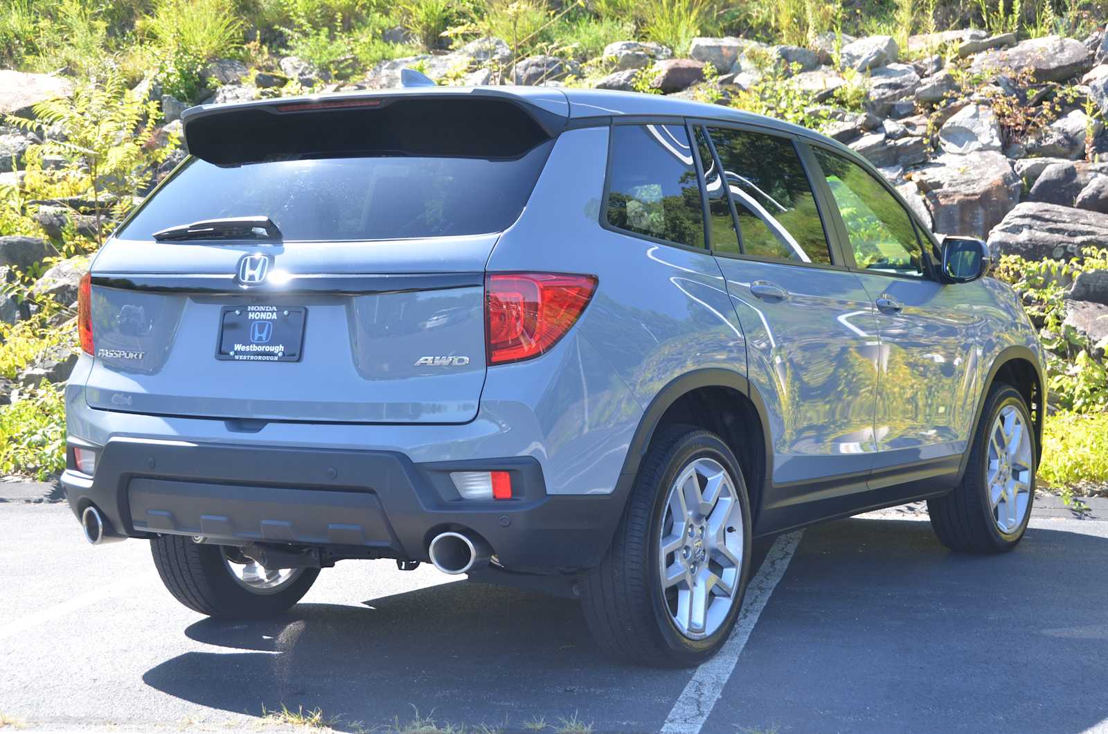 2024 Honda Passport EX-L - Photo 13