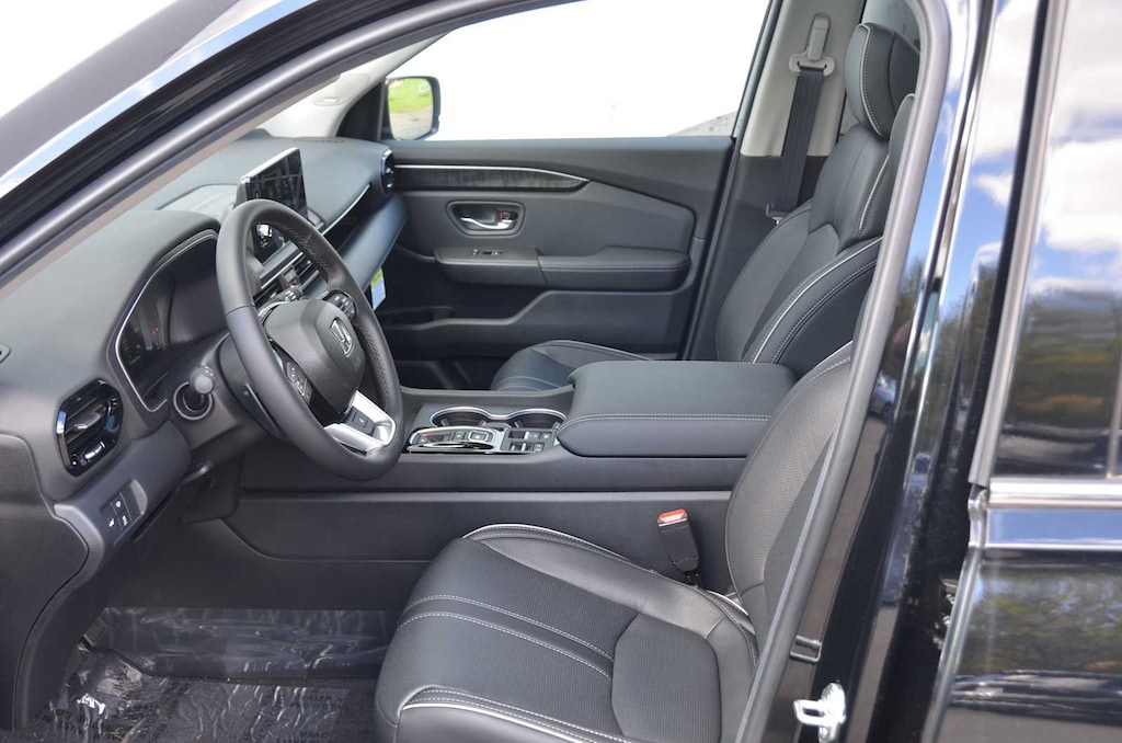 New 2025 Honda Pilot Elite SUV