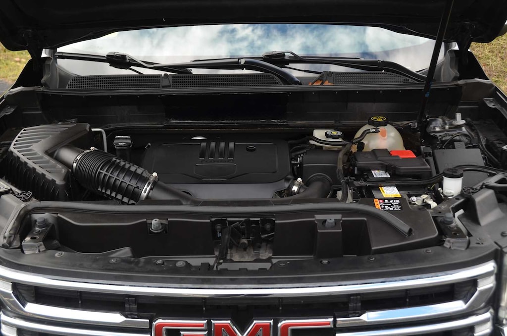 Used 2023 GMC Acadia SLE SUV