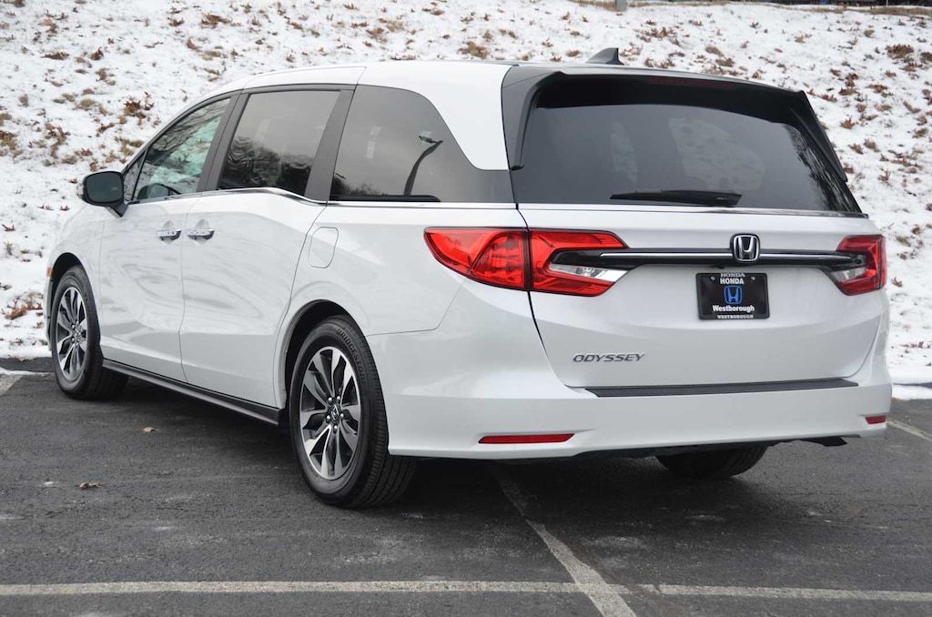 Used 2024 Honda Odyssey EX-L Van