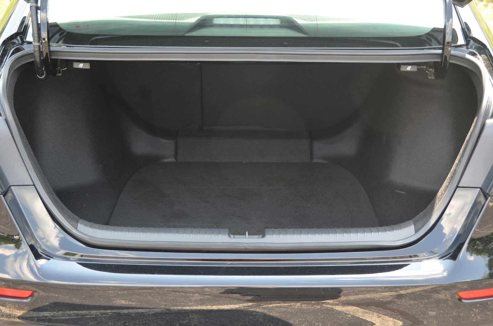 2024 Honda Accord Hybrid Sport-L - Photo 6