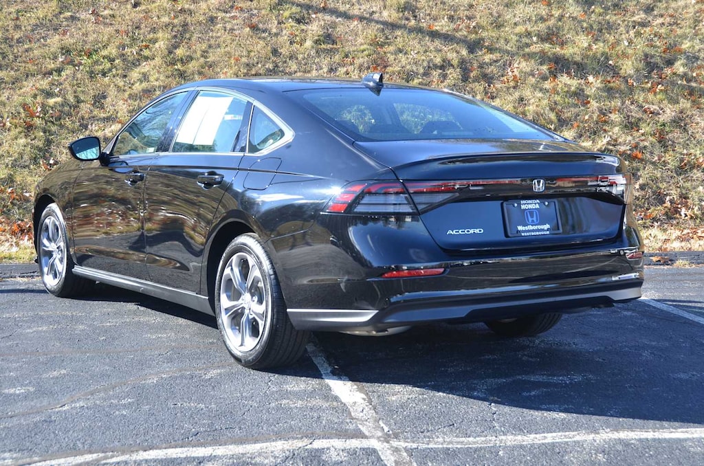 Used 2024 Honda Accord EX Sedan