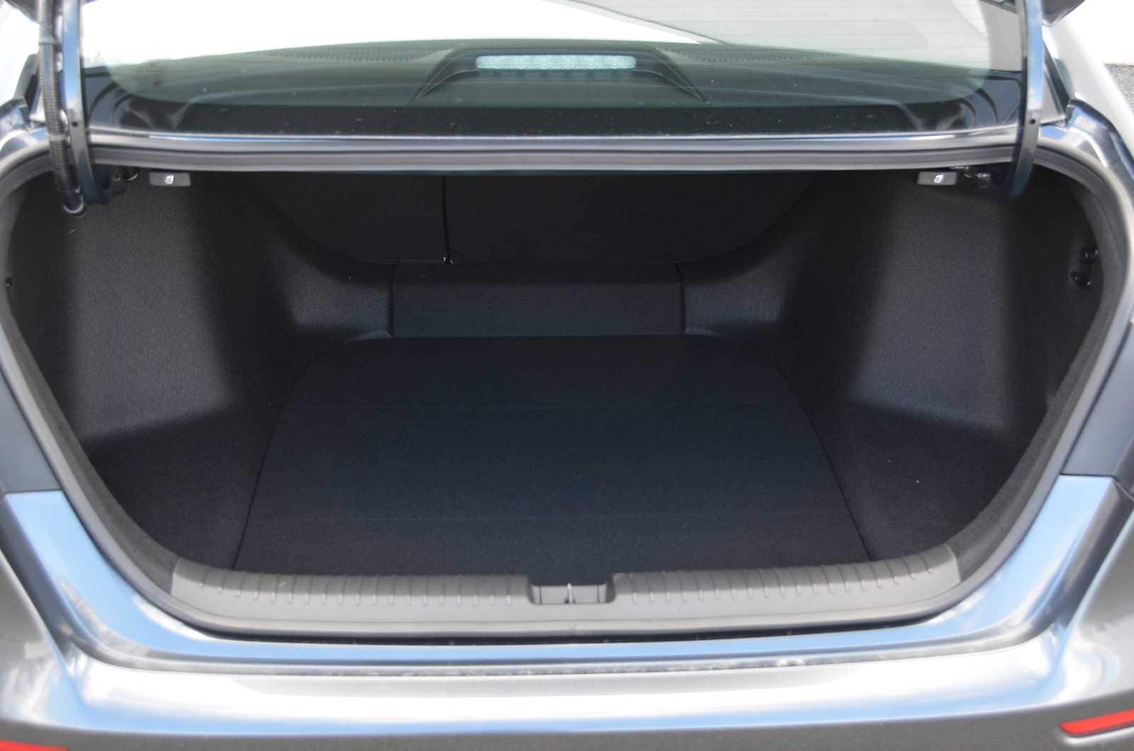 2026 Honda Accord SE - Photo 4