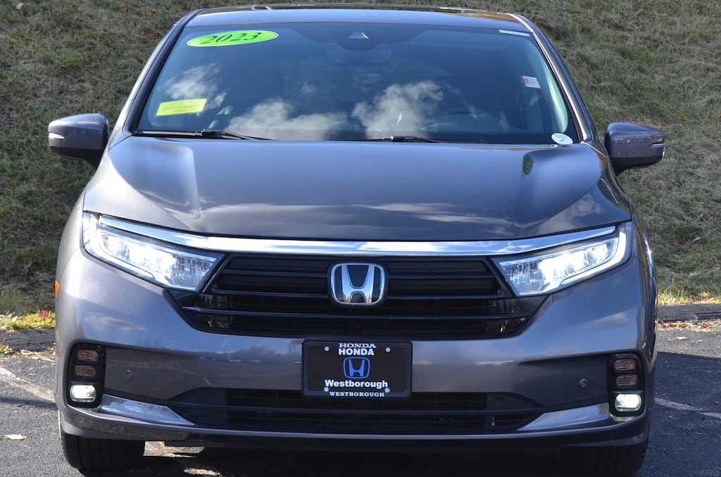 Used 2023 Honda Odyssey Touring Van