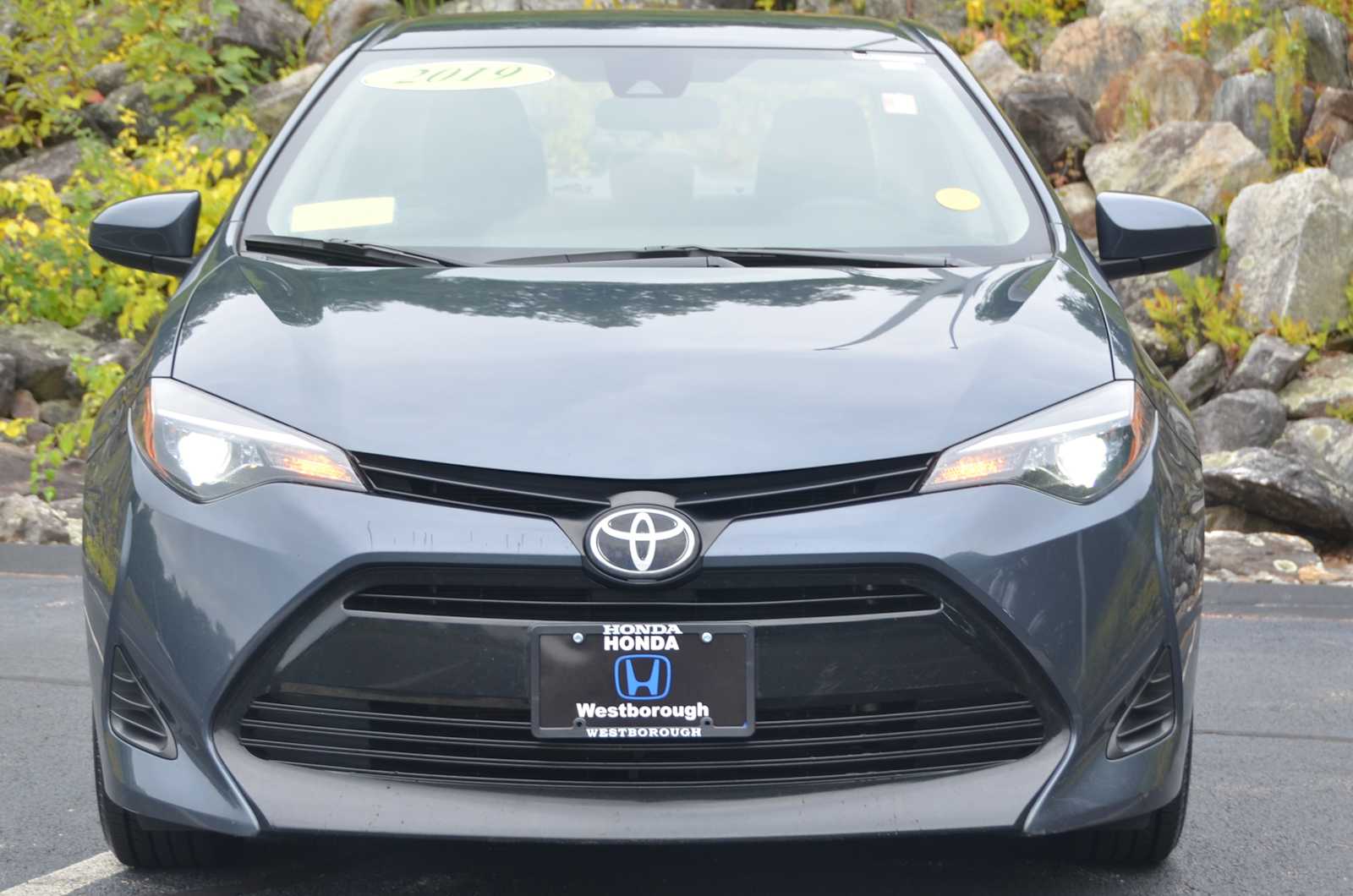 Used 2019 Toyota Corolla L with VIN 2T1BURHE3KC199670 for sale in Westborough, MA