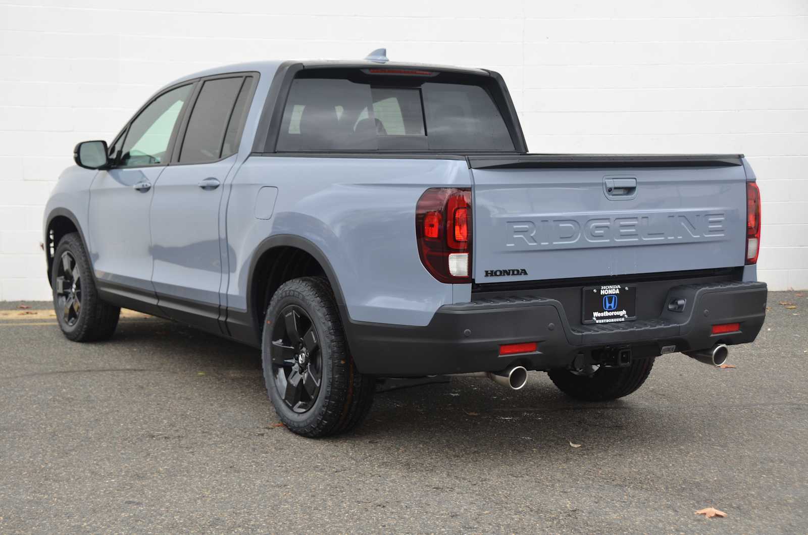 2026 Honda Ridgeline Black Edition - Photo 3