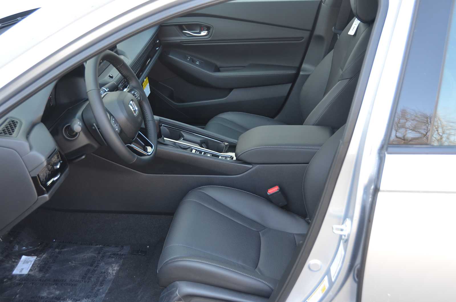 2026 Honda Accord Hybrid Sport-L - Photo 6