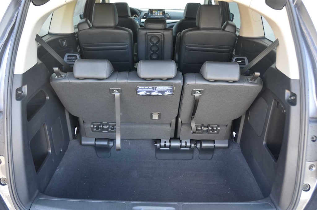 New 2026 Honda Odyssey EX-L Van Passenger