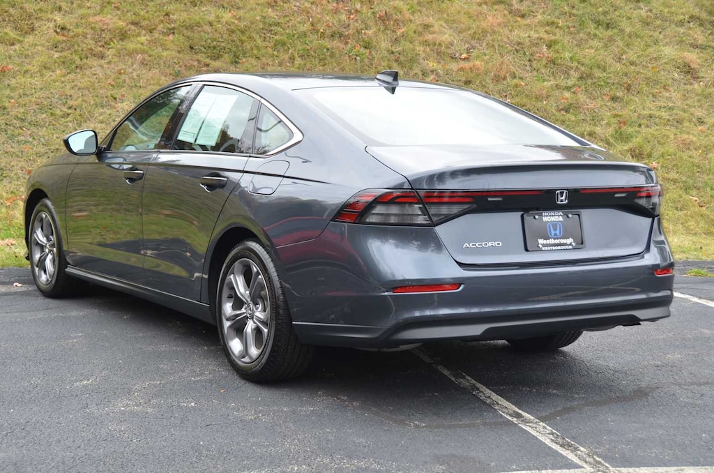 Used 2024 Honda Accord EX Sedan