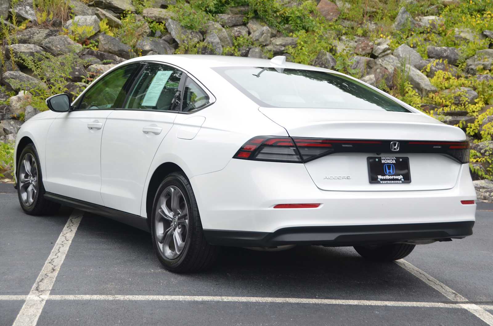 2023 Honda Accord EX - Photo 3