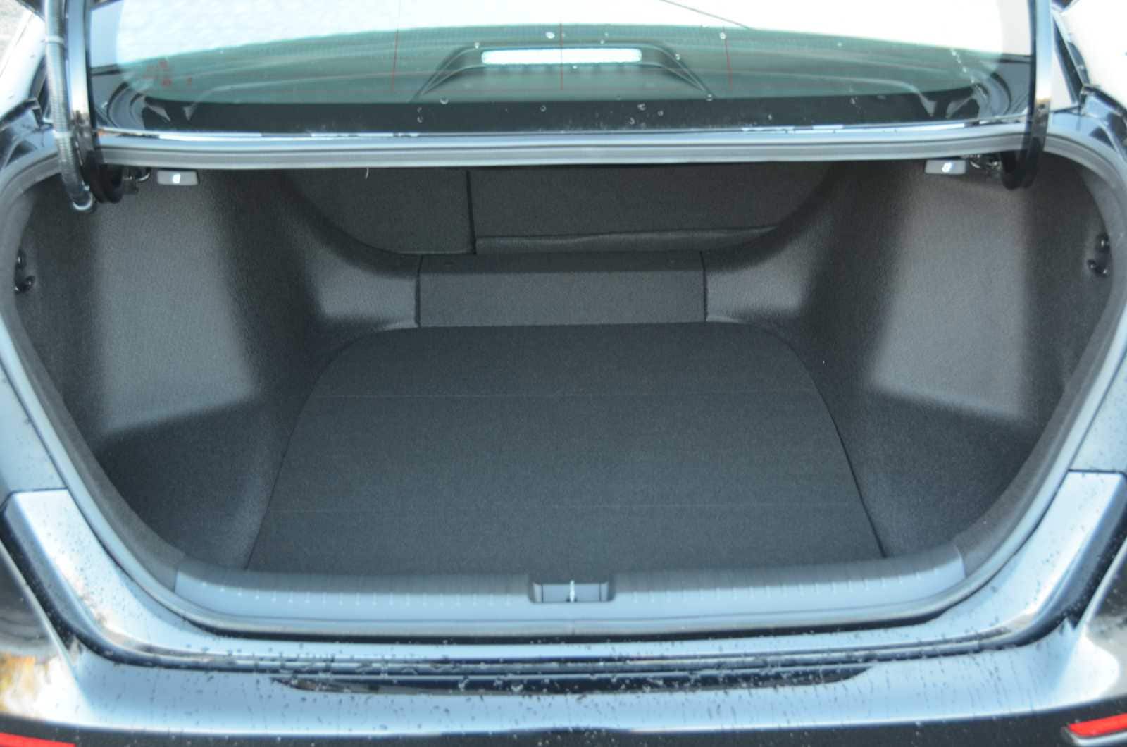 2026 Honda Accord Hybrid Sport-L - Photo 4