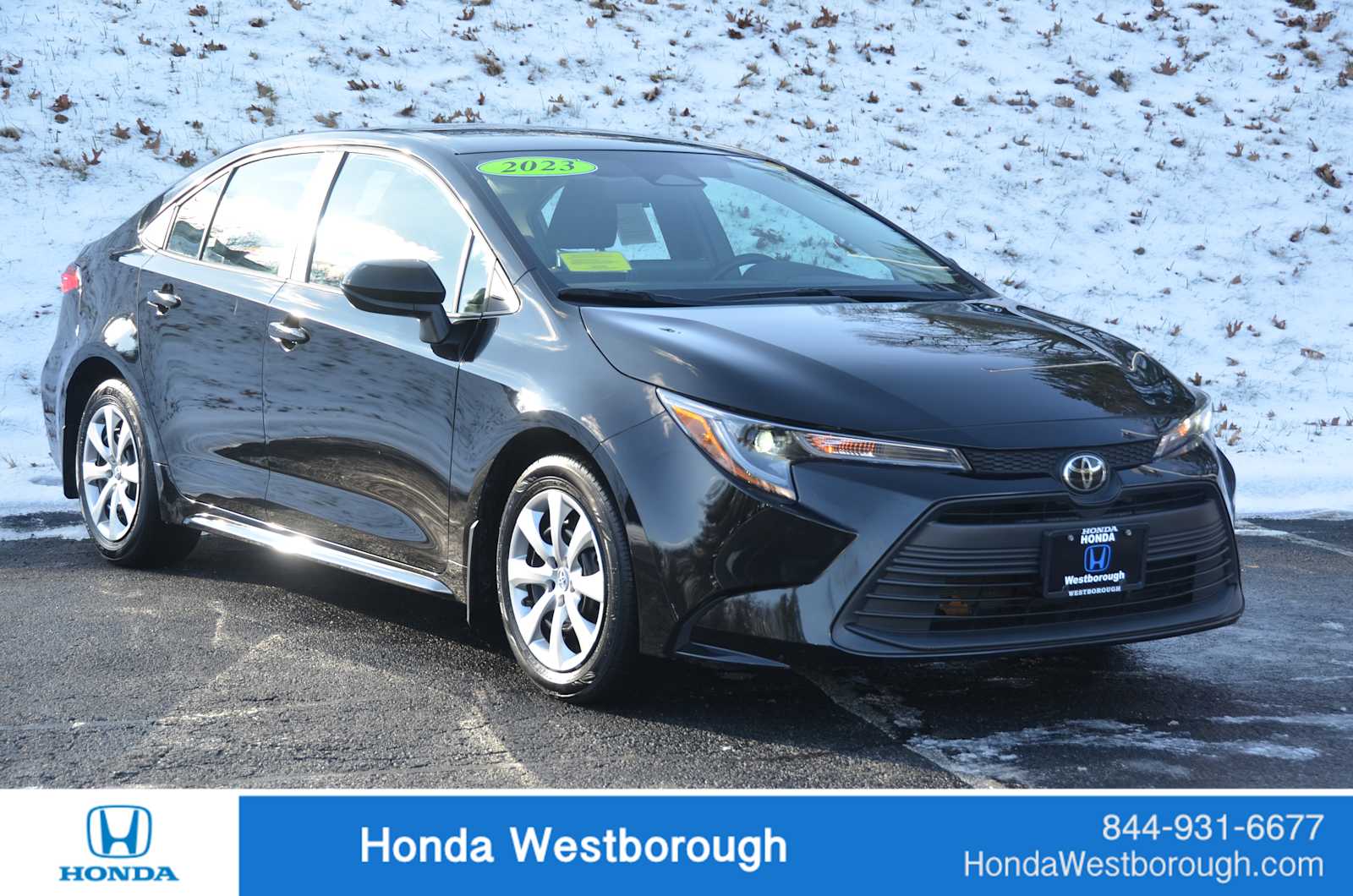 2023 Toyota Corolla LE's photo