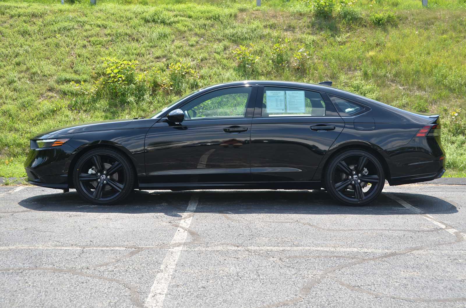 2024 Honda Accord Hybrid Sport-L - Photo 12