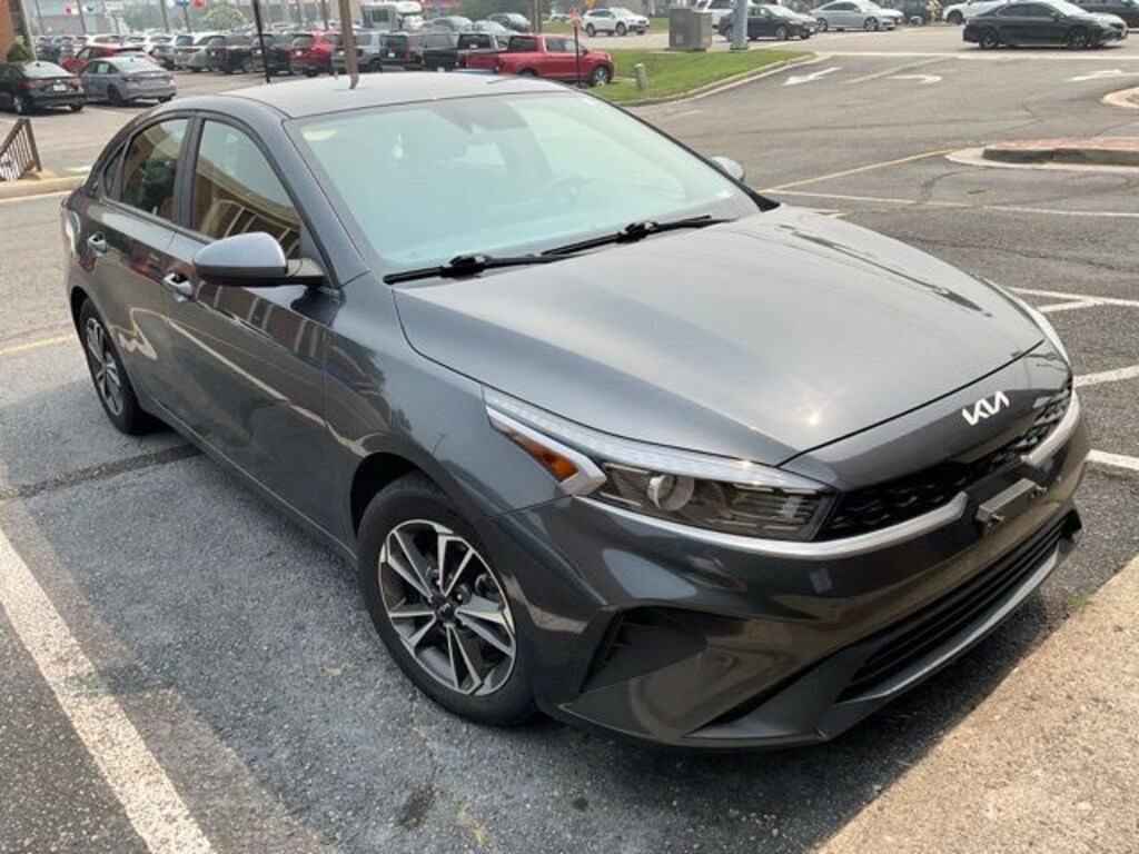 Used 2024 Kia Forte LXS Sedan