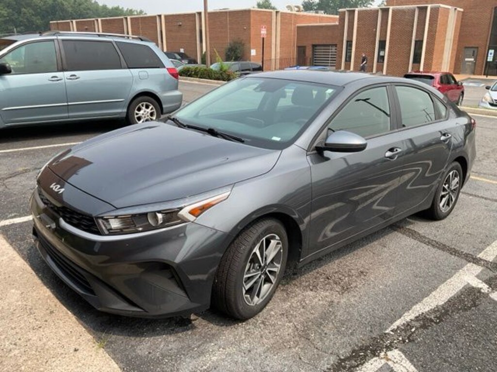 Used 2024 Kia Forte LXS Sedan